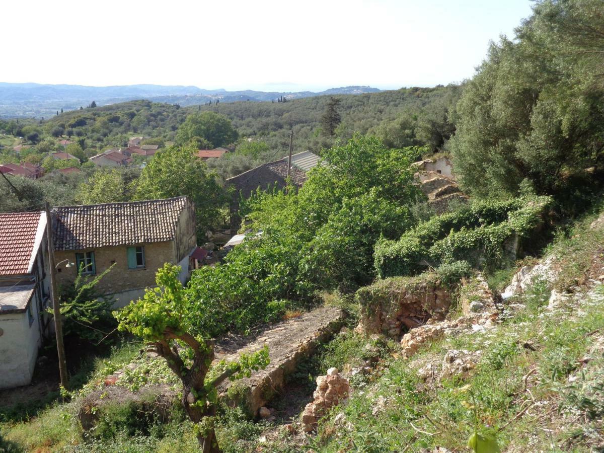 Harry'S Retreat Klimatia Exterior foto